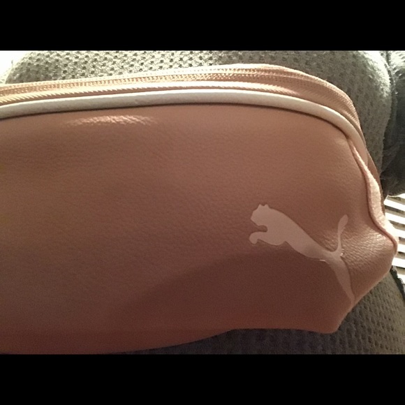 PUMA Fannie Pack - Picture 7 of 8